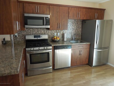 34 lorraine, clevland apt 005