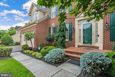 4 Yellow Plum Ct, Rockville, MD 20850 - photo 5