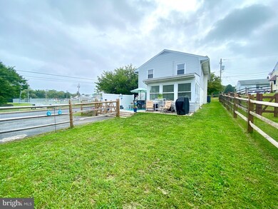 5120 Lincoln Ave, Whitehall, PA 18052 - photo 2