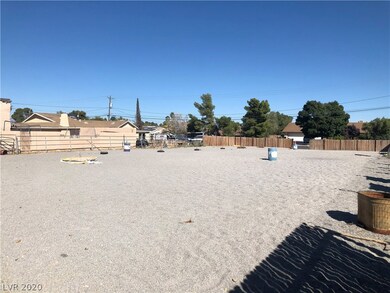 Huge Arena!