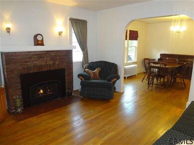 38 Marwood St, Albany, NY 12209 - photo 4