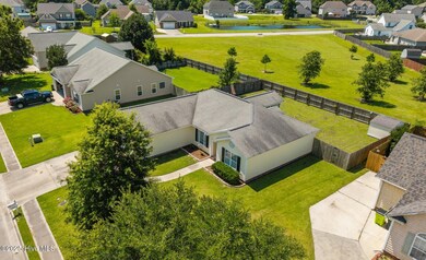 Aerial - Front and Back of House