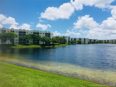 10770 NW 66th St unit 112, Doral, FL 33178 - photo 2