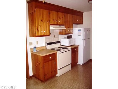 11418 Brandenburg Dr, Midlothian, VA 23112 - photo 5