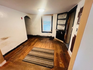 78 Pleasant St, Grafton, MA 01519 - photo 7