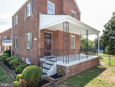 5903 Chillumgate Rd, Hyattsville, MD 20782 - photo 2