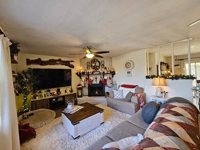 2704 Highland Dr, Alamogordo, NM 88310 - photo 2