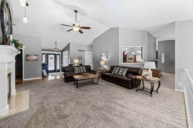633 N Philip Rd (36) (25 of 49)