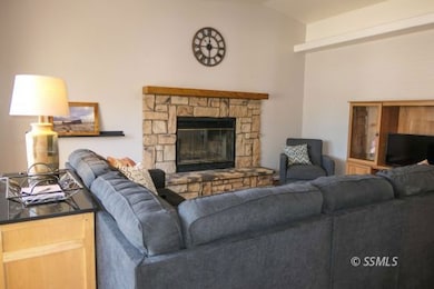 Living room is comfy!