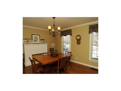 6607 Goode Dr, Shawnee, KS 66216 - photo 5