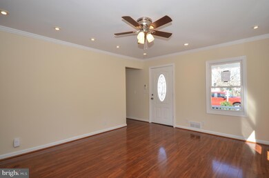 406 Laurel Ave, Laurel, MD 20707 - photo 4