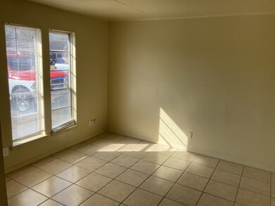 8618 Iron Liege Ct, Houston, TX 77088 - photo 3