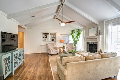 13742 Kingsride Ln, Houston, TX 77079 - photo 6