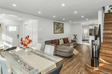 42 13th St, Locust Valley, NY 11560 - photo 7