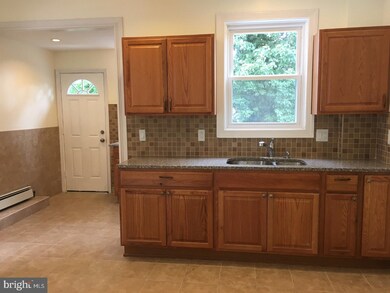 422 Orchard Ave, Lansdowne, PA 19050 - photo 6