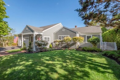 85 William St, South Dartmouth, MA 02748 - photo 2