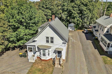 32 Summer St, Laconia, NH 03246 - photo 4