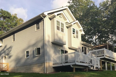 127 Bayberry Dr, Dingmans Ferry, PA 18328 - photo 2