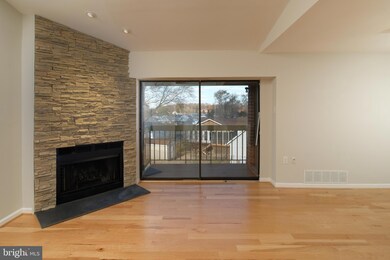 116 Mountain Rd unit 3C, Glen Burnie, MD 21060 - photo 3