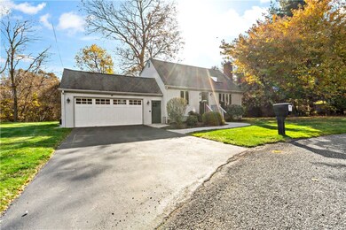 10 Coral Shell Terrace, Saunderstown, RI 02874 - photo 2