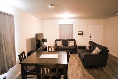 407 Royal St, Cleburne, TX 76031 - photo 7