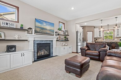 927 104th Lane NE-3.jpg