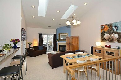 12946 Grays Pointe Rd unit C, Fairfax, VA 22033 - photo 4