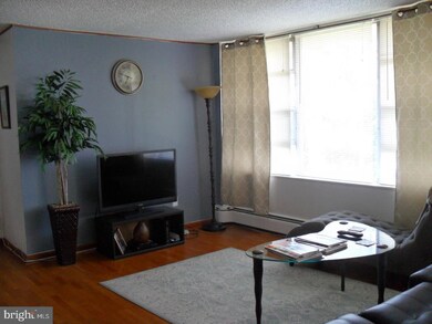 Radnor House unit 223, Bryn Mawr, PA 19010 - photo 5