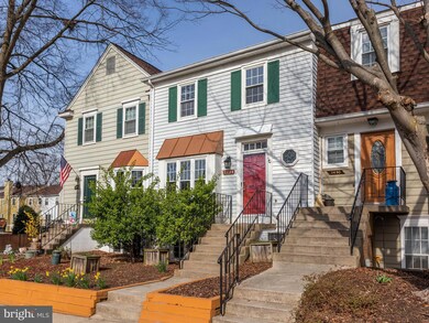 1494 Lowell Ct, Crofton, MD 21114 - photo 2