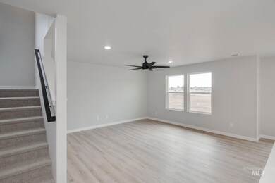 6990 W Grand Rapids Dr, Meridian, ID 83646 - photo 5