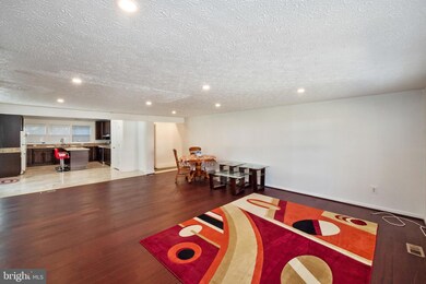 6225 Wilmington Dr, Burke, VA 22015 - photo 3