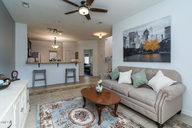 006-1920x1080-family-room