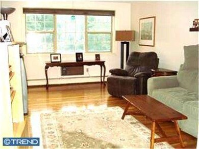 383 Lakeside Rd unit 206, Ardmore, PA 19003 - photo 2