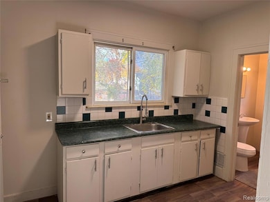 6319 Minock St, Detroit, MI 48228 - photo 7