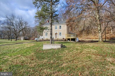 285 Mill St, Boyertown, PA 19512 - photo 2