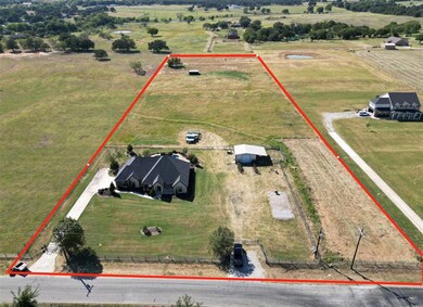622 County Road 4797, Boyd, TX 76023 - photo 2