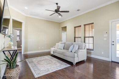2102 Daspit Rd-2