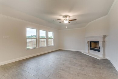 501 Adams Dr, Weatherford, TX 76086 - photo 7