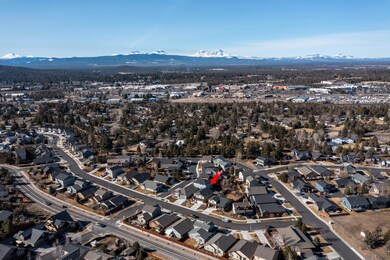 63399 Lamoine Ln, Bend, OR 97701 - photo 4