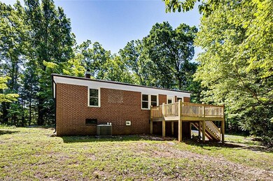 161 Old Spruce Dr, Asheboro, NC 27203 - photo 4