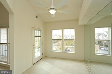 2502 Amber Orchard Ct W unit 301, Odenton, MD 21113 - photo 5
