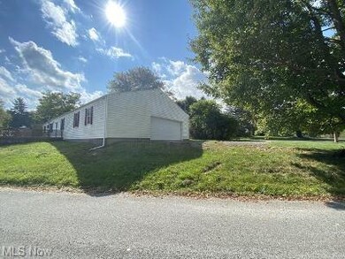 16024 Samuel St, East Liverpool, OH 43920 - photo 5