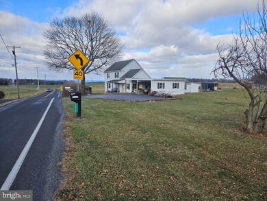 1022 Leitersburg Rd, Greencastle, PA 17225 - photo 4