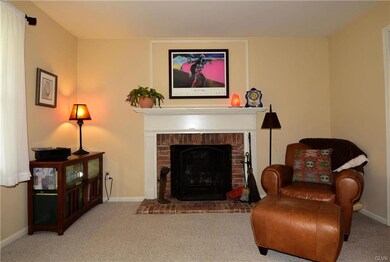 4523 Rose Dr, Emmaus, PA 18049 - photo 4