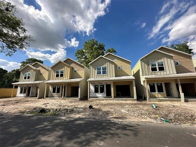 1450 Dewalt St, Houston, TX 77088 - photo 3