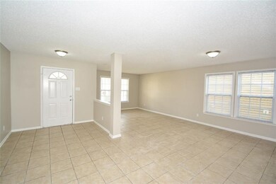 2270 Cedarmill Dr, Franklin, IN 46131 - photo 2