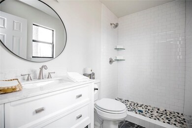 92 Overton Dr, Bella Vista, AR 72714 - photo 4