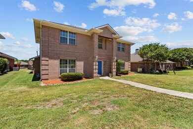 205 Cedar Ridge St, Wylie, TX 75098 - photo 2