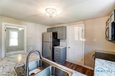 1106 S West St, Findlay, OH 45840 - photo 4