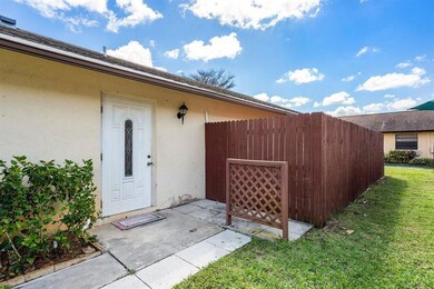 5356 Mendoza St, West Palm Beach, FL 33415 - photo 3
